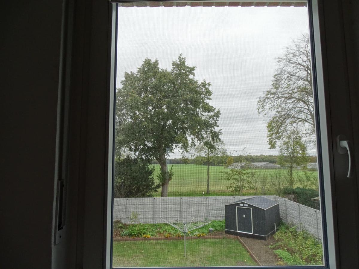 Helle Ferienwohnung In Nettetal Bei Venlo Luaran gambar