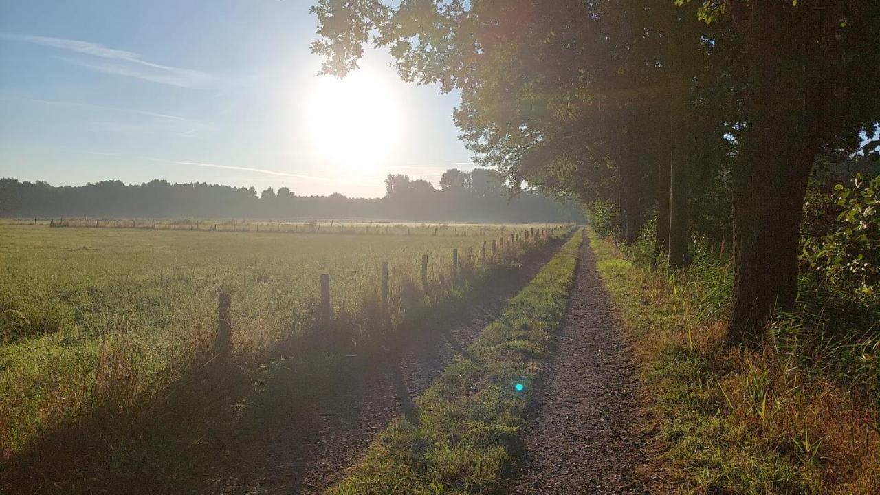Helle Ferienwohnung In Nettetal Bei Venlo Luaran gambar